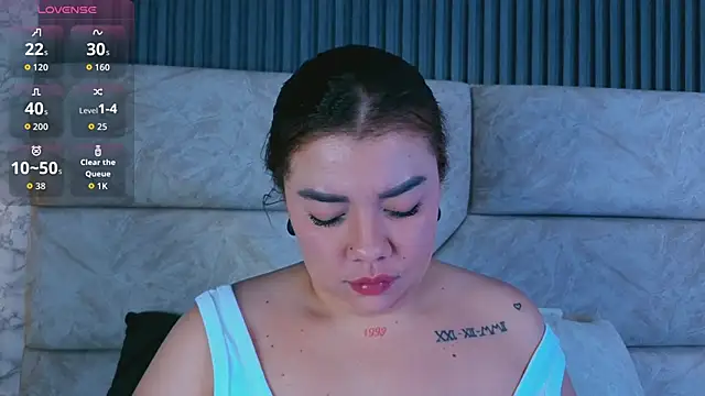 leilapons online show from May 2026 06:37:02 PM