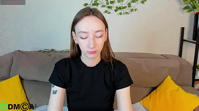 Snapshot of Miche1le_Allenne chatting on October 2025 01:09:02 AM Miche1le Allenne online show from October 2025 01:09:02 AM