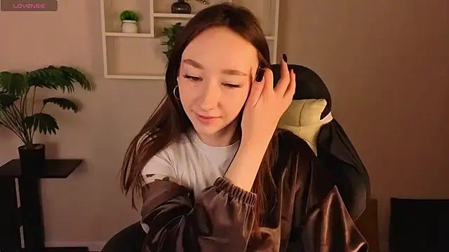 Snapshot of Miche1le_Allenne chatting on March 2026 01:01:01 AM Miche1le Allenne online show from March 2026 01:01:01 AM