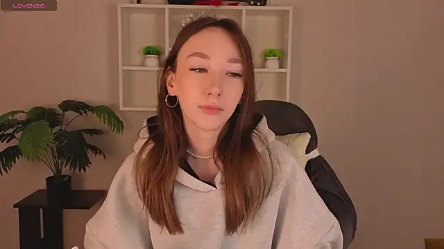 Snapshot of Miche1le_Allenne chatting on March 2026 01:09:01 AM Miche1le Allenne online show from March 2026 01:09:01 AM