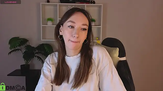 Snapshot of Miche1le_Allenne chatting on April 2026 01:10:02 AM Miche1le Allenne online show from April 2026 01:10:02 AM