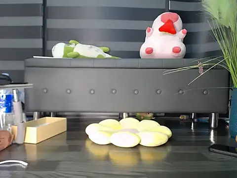 NANA 199k online show from October 2025 09:51:01 AM