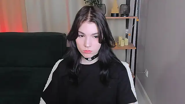 Snapshot of Sophie_SkyAngel chatting on September 2025 09:16:01 PM Sophie SkyAngel online show from September 2025 09:16:01 PM