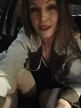 Karlacasada online show from July 2026 11:41:01 PM