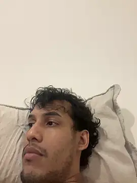 Snapshot of BAGHEERAPGG chatting on November 2025 01:37:01 AM BAGHEERAPGG online show from November 2025 01:37:01 AM