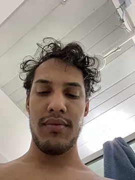 Snapshot of BAGHEERAPGG chatting on November 2025 10:32:02 PM BAGHEERAPGG online show from November 2025 10:32:02 PM