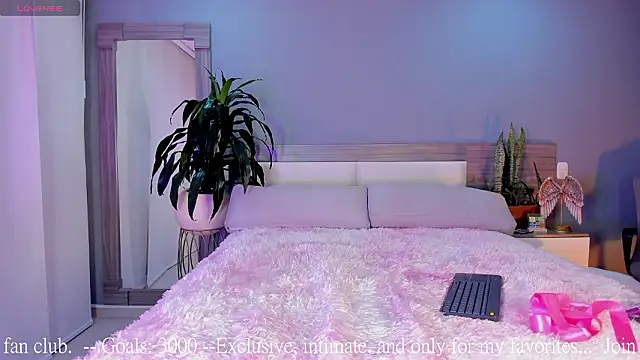 Snapshot of Alaiaguerra chatting on February 2026 03:10:02 AM Alaiaguerra online show from February 2026 03:10:02 AM