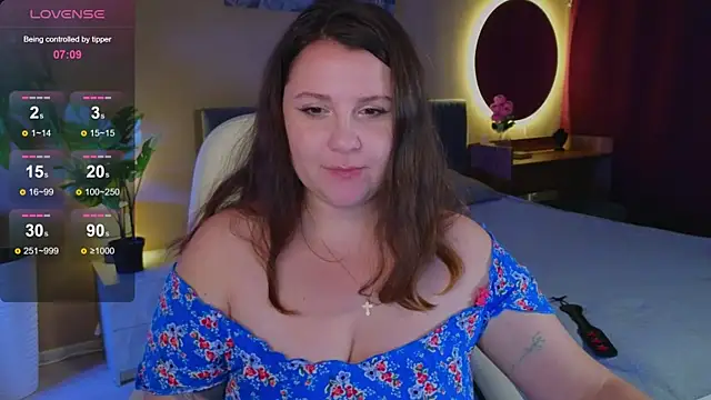 Edalyn Af online show from September 2025 03:16:01 PM