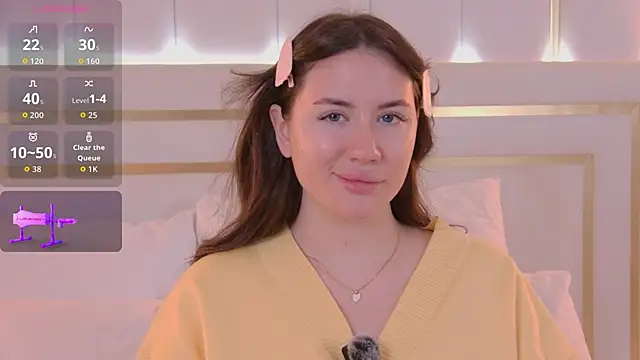 MeganStrain online show from October 2025 03:25:02 AM