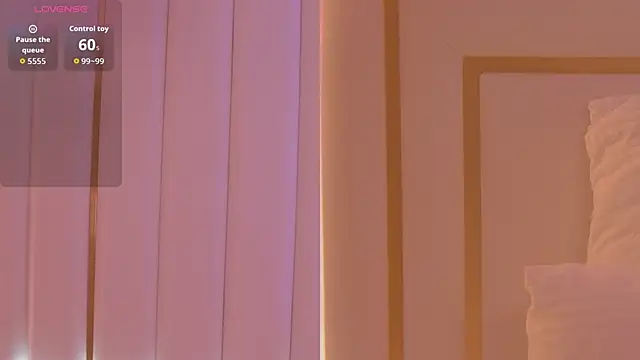 MeganStrain online show from October 2025 03:06:02 AM