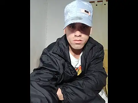 alex-golden online show from December 2025 02:08:02 AM