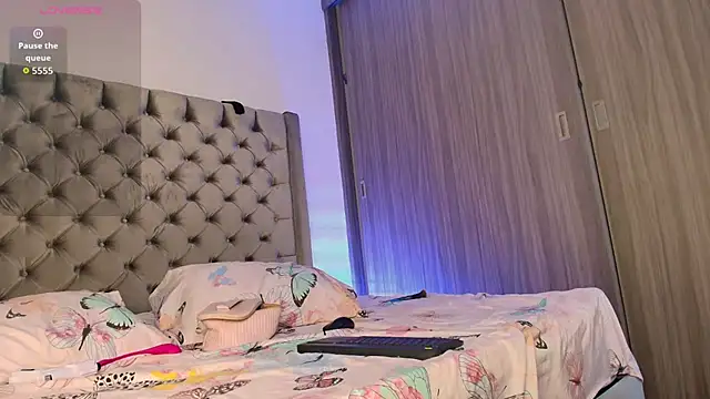 dreamsussi online show from September 2025 10:02:02 PM