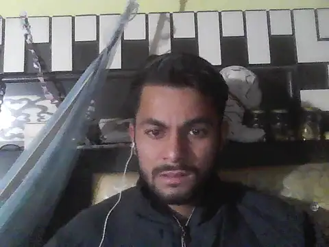 ursdreamperson online show from November 2025 03:28:01 AM