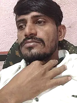 krishjaat43 online show from November 2025 03:45:02 PM