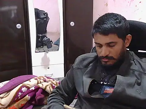 krishjaat43 online show from February 2026 10:14:01 PM