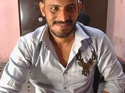 krishjaat43 online show from April 2026 04:45:02 PM