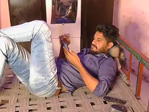 krishjaat43 online show from May 2026 03:25:01 AM
