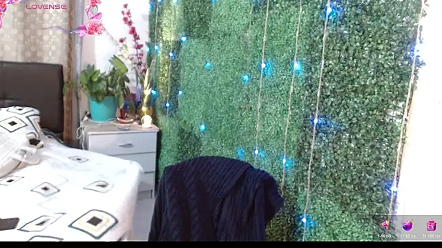 angelly  kate online show from September 2025 04:12:02 AM