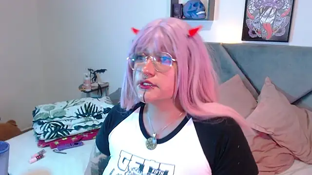 XxGreenGoodxX online show from February 2026 08:34:01 PM