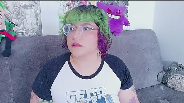 XxGreenGoodxX online show from June 2026 07:40:02 PM