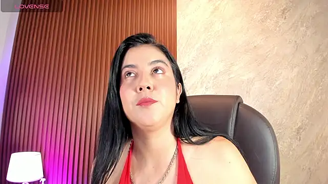 Snapshot of _Cris_Spicy_ chatting on October 2025 07:43:01 PM Cris Spicy online show from October 2025 07:43:01 PM