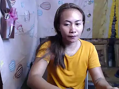 joanpetite online show from May 2026 01:57:16 AM