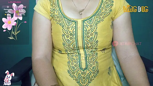 Snapshot of megHana_teLugGu chatting on September 2025 05:35:02 PM megHana teLugGu online show from September 2025 05:35:02 PM