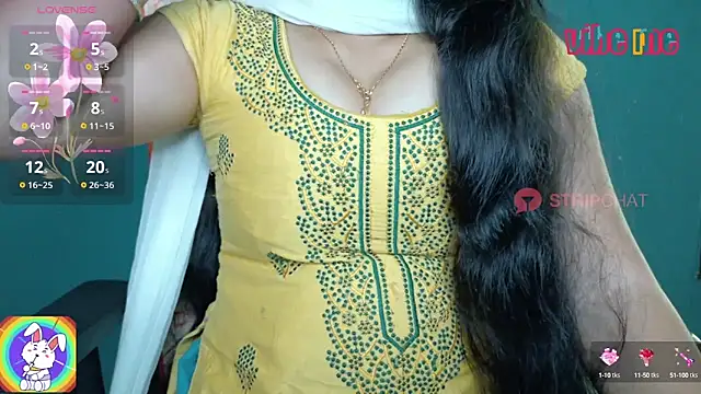 Snapshot of megHana_teLugGu chatting on October 2025 10:49:01 AM megHana teLugGu online show from October 2025 10:49:01 AM