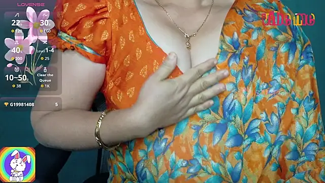 Snapshot of megHana_teLugGu chatting on January 2026 04:01:02 PM megHana teLugGu online show from January 2026 04:01:02 PM