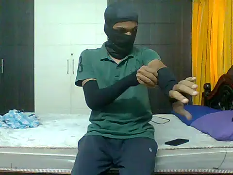 Snapshot of Naughty_Boy_Telugu chatting on September 2025 09:14:02 AM Naughty Boy Telugu online show from September 2025 09:14:02 AM