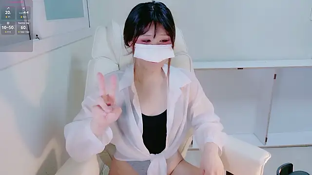 hyeony s96 online show from April 2026 12:31:01 PM