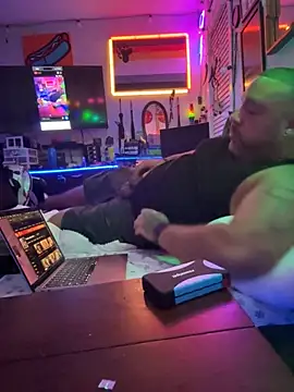 Snapshot of TheGreenEyedBear chatting on September 2025 08:20:02 AM TheGreenEyedBear online show from September 2025 08:20:02 AM