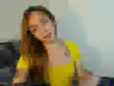 Snapshot of urGoddessChloexxx chatting on September 2025 02:23:01 AM urGoddessChloexxx online show from September 2025 02:23:01 AM