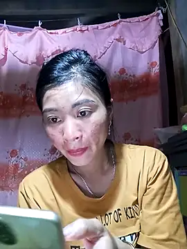 Phuongphuongg online show from October 2025 04:10:02 AM