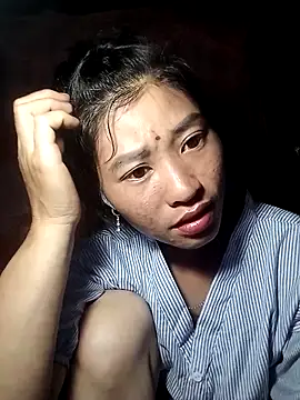 Phuongphuongg online show from October 2025 01:45:02 PM