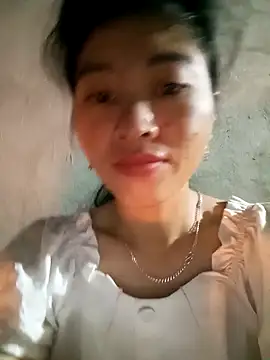 Phuongphuongg online show from October 2025 10:36:01 PM