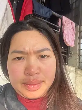 Nhung584 online show from December 2025 01:11:01 AM