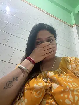 Snapshot of Horny_Kavita chatting on May 2026 03:50:02 PM Horny Kavita online show from May 2026 03:50:02 PM