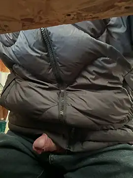 Snapshot of sonwmelt1 chatting on March 2026 08:53:01 AM sonwmelt1 online show from March 2026 08:53:01 AM