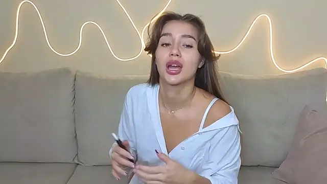 Snapshot of KathrynBrooks chatting on October 2025 03:24:02 PM KathrynBrooks online show from October 2025 03:24:02 PM