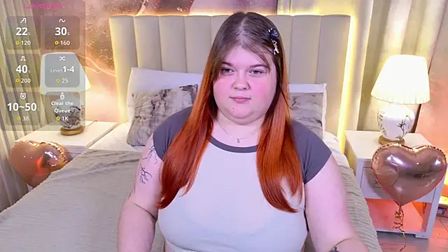 Mia Ray online show from July 2026 06:32:01 PM