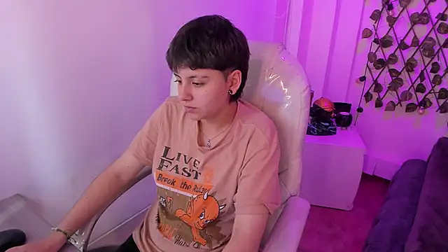 Snapshot of Nathaly_ds chatting on March 2026 08:04:01 PM Nathaly ds online show from March 2026 08:04:01 PM