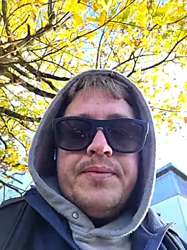 giovanotto47 online show from November 2025 11:45:01 AM