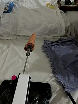 Snapshot of Ozge-SluttyScream69 chatting on October 2025 11:36:01 PM Ozge-SluttyScream69 online show from October 2025 11:36:01 PM