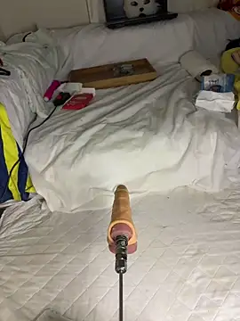 Snapshot of Ozge-SluttyScream69 chatting on December 2025 11:32:02 PM Ozge-SluttyScream69 online show from December 2025 11:32:02 PM