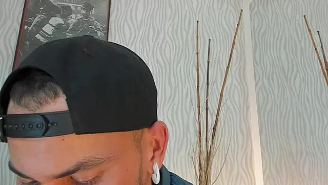 dylan jacobx online show from June 2026 02:03:01 AM