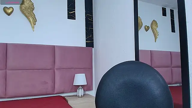 muller asher online show from October 2025 02:32:01 AM