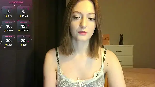 Snapshot of white_liillyy chatting on March 2026 10:13:02 PM white liillyy online show from March 2026 10:13:02 PM