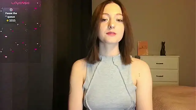 Snapshot of white_liillyy chatting on March 2026 10:14:02 PM white liillyy online show from March 2026 10:14:02 PM