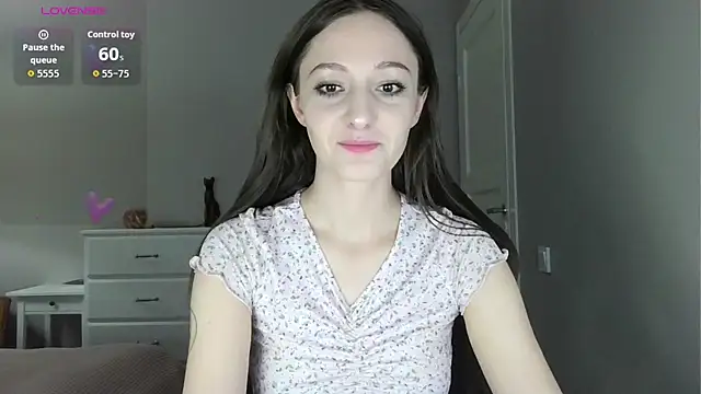 white liillyy online show from July 2026 09:58:01 PM